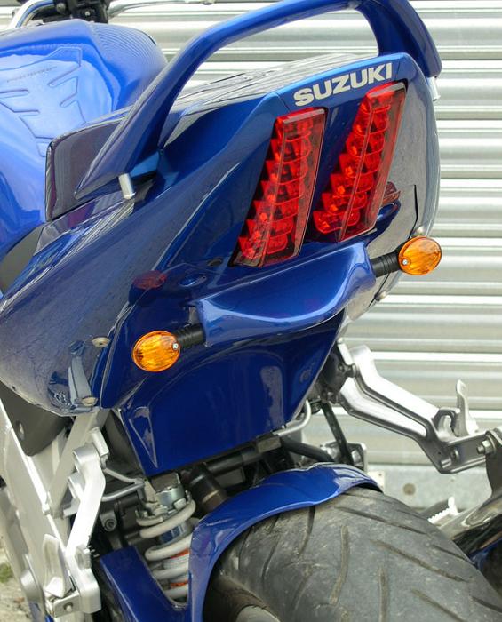 www.sv650.org - Suzuki SV650 / SV1000 web - Nov 2003